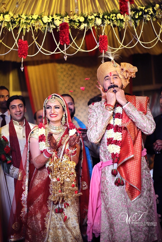 Akriti kakkar wedding pictures